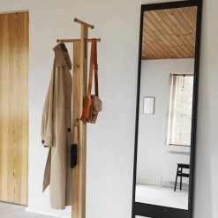 Form & Refine A Line Mirror,