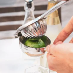 Cocktail Club Citrus juicer