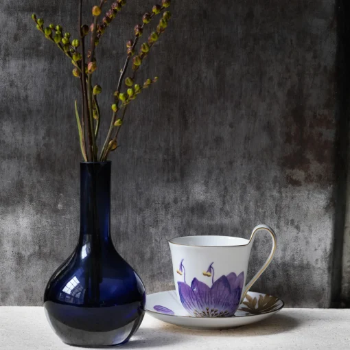 Royal Copenhagen Flora højhankskop med underkop stedmoderblomst 27 cl