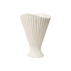 Ferm Living Fountain Vase, off-white