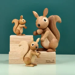 Spring Copenhagen Honey Squirrel træfigur