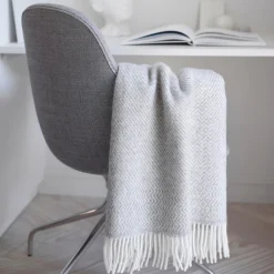 Røros Tweed KATTEFOT Throw,