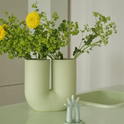 Muuto Kink Vase,