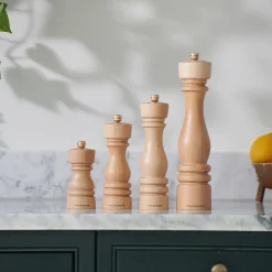 Cole & Mason London Salt and pepper set,