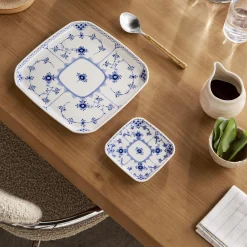 Royal Copenhagen Musselmalet Halvblonde firkantet tallerken 10,5 cm