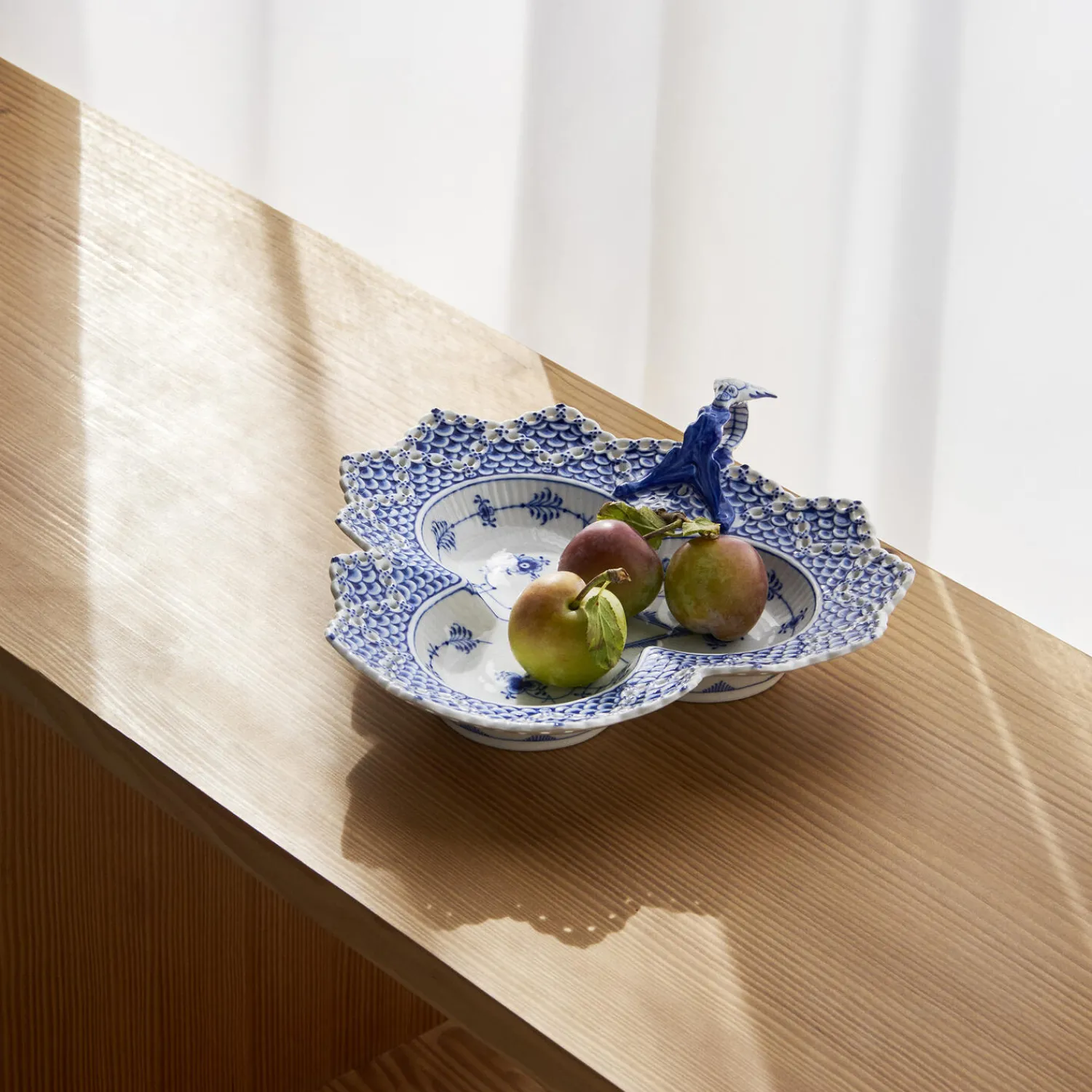 Royal Copenhagen Musselmalet Helblonde asiet 25 cm