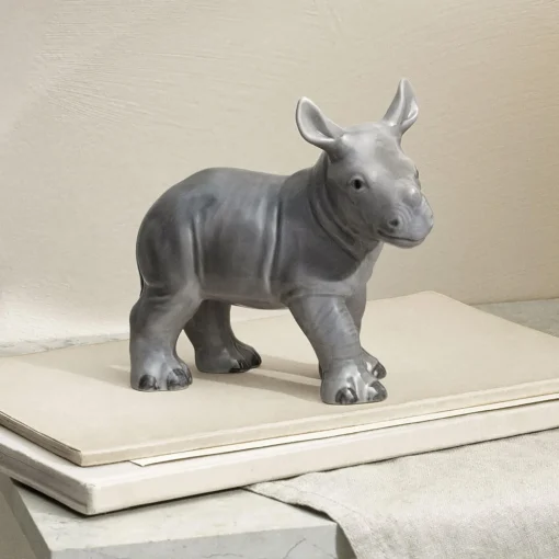 Royal Copenhagen Årets figur 2025, Babynæsehorn
