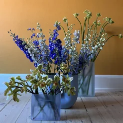 Muuto Ridge Vase, /frosted glass