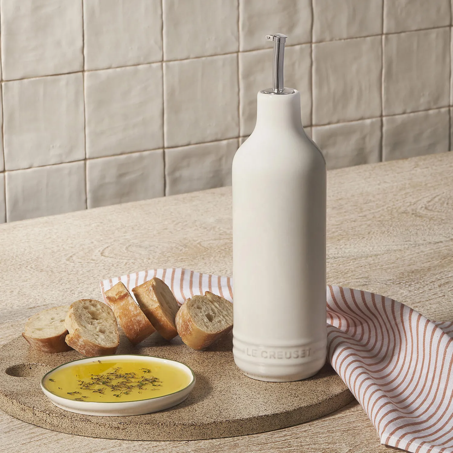 Le Creuset Signature Olieflaske,