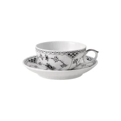 Royal Copenhagen Sort Musselmalet Halvblonde kop med underkop 20 cl