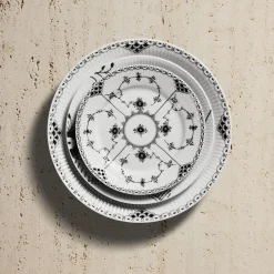 Royal Copenhagen Sort Musselmalet Halvblonde tallerken Ø 19 cm