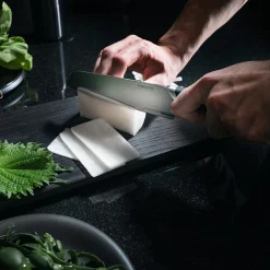 Fiskars Taiten santokukniv