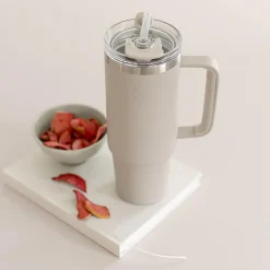 AYA&IDA Thermo Cup With Straw,