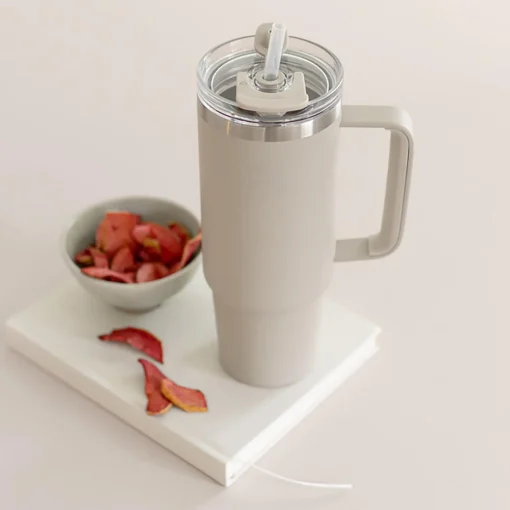 AYA&IDA Thermo Cup With Straw,